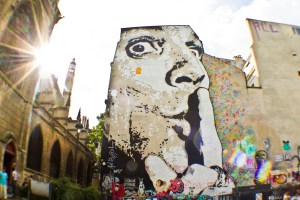 Paroisse Saint Merri, graffiti, Paris