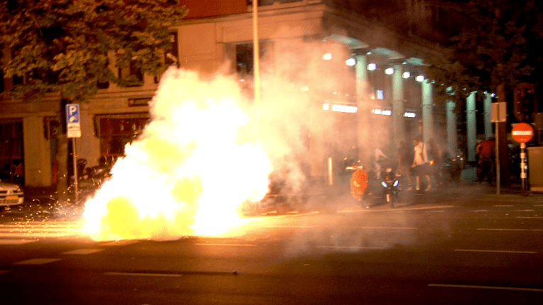 Mitch Henriquez, riots, Hague, Haag, riot, unrest, Aruba, Netherlands